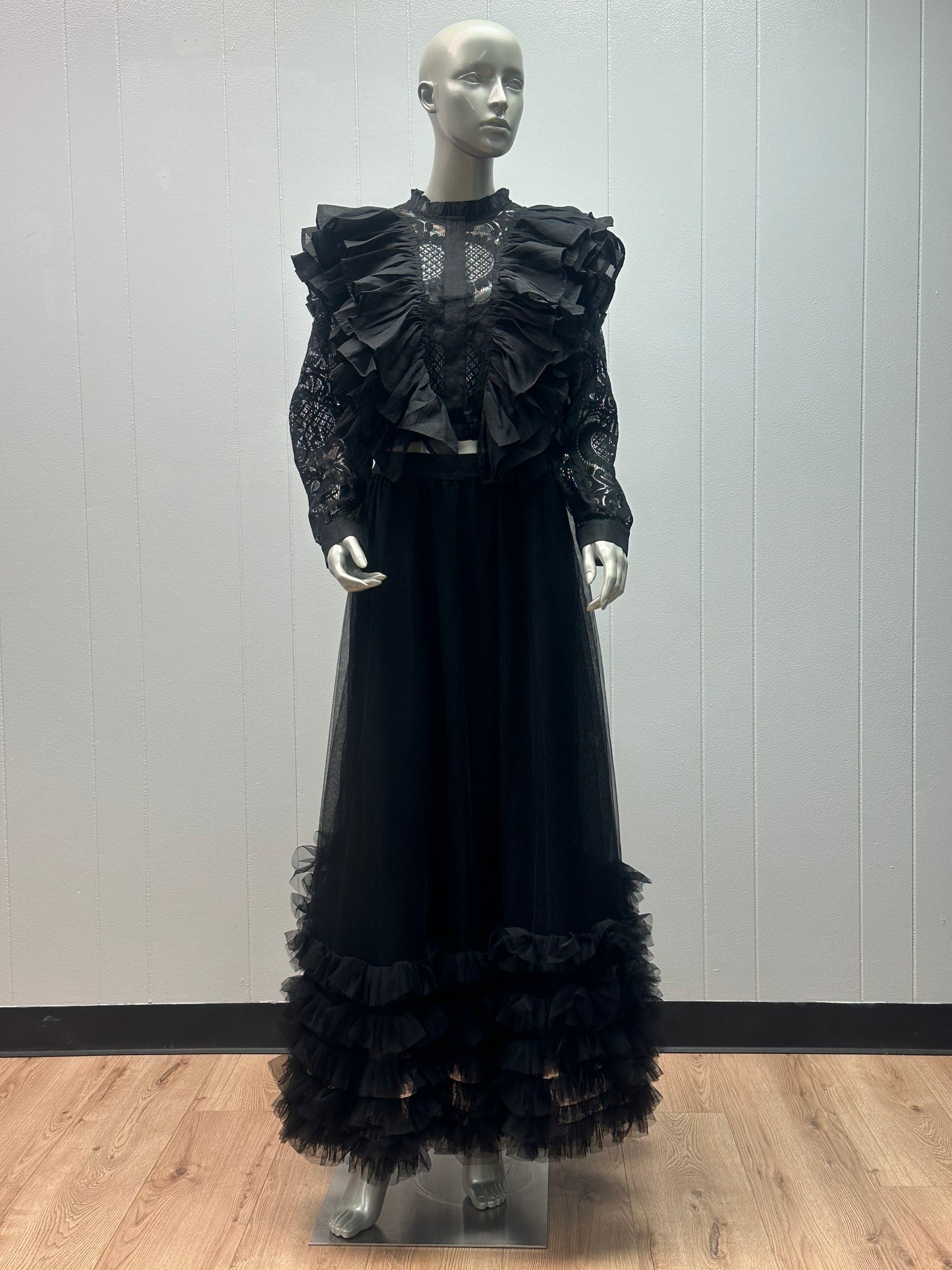 Midnight Romance Black Tiered Ruffle Embroidered Lace Top & Skirt Set
