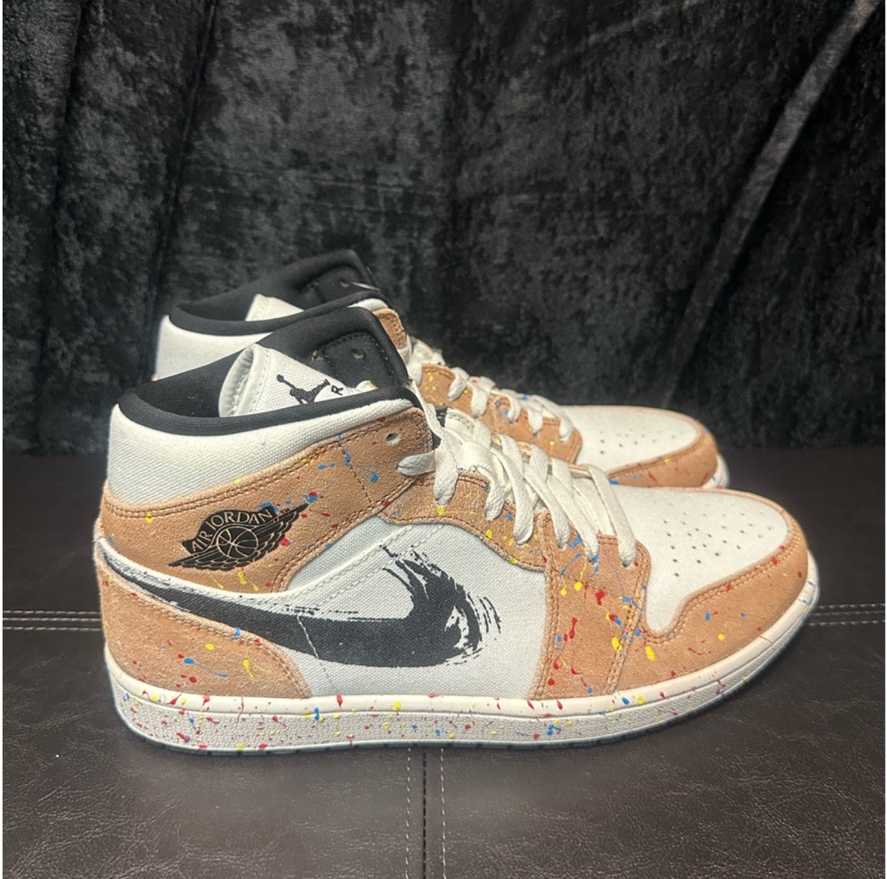 Air Jordan 1 Mid SE Brushstroke