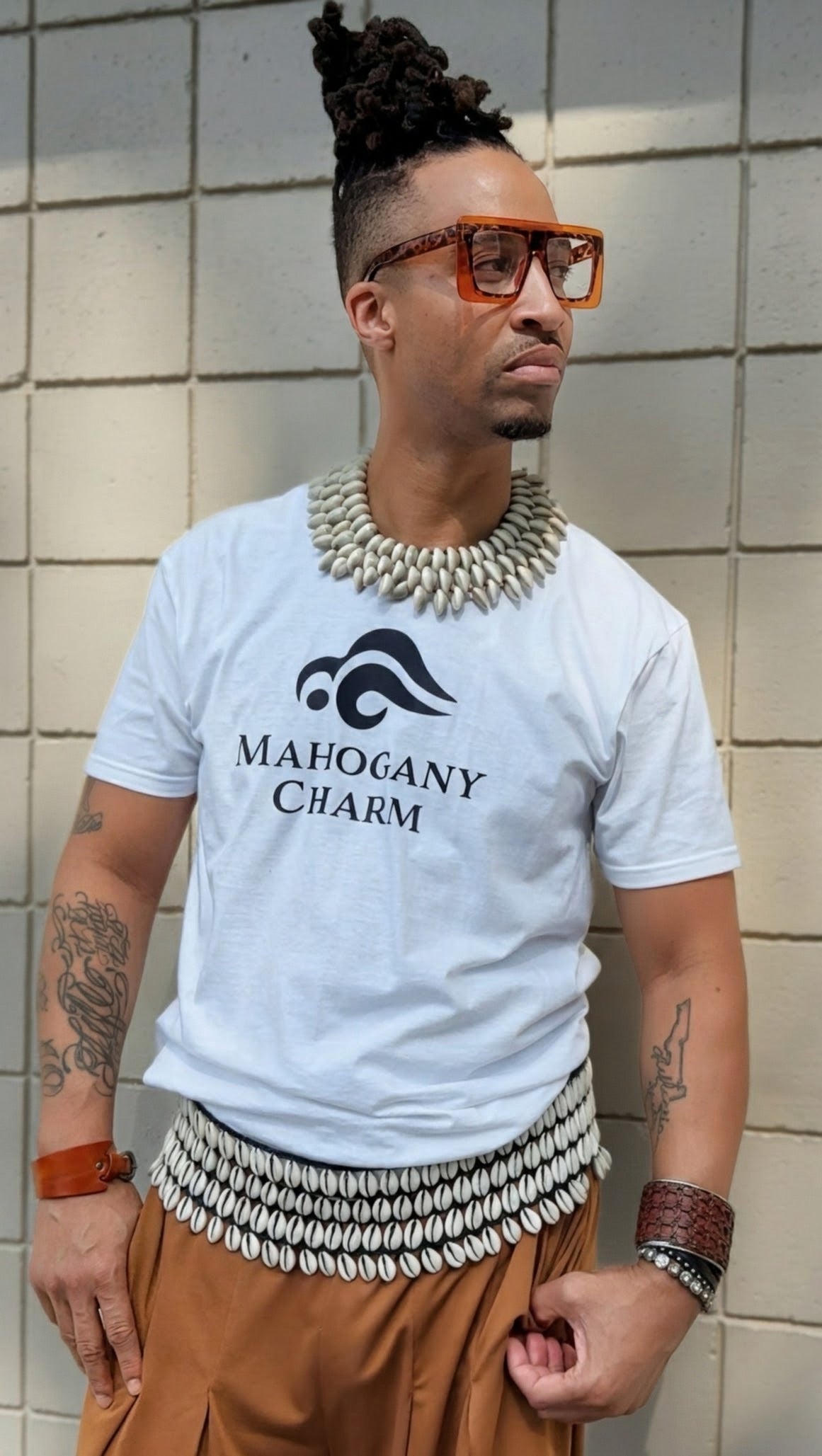 Mahogany Charm Logo Tee Unisex