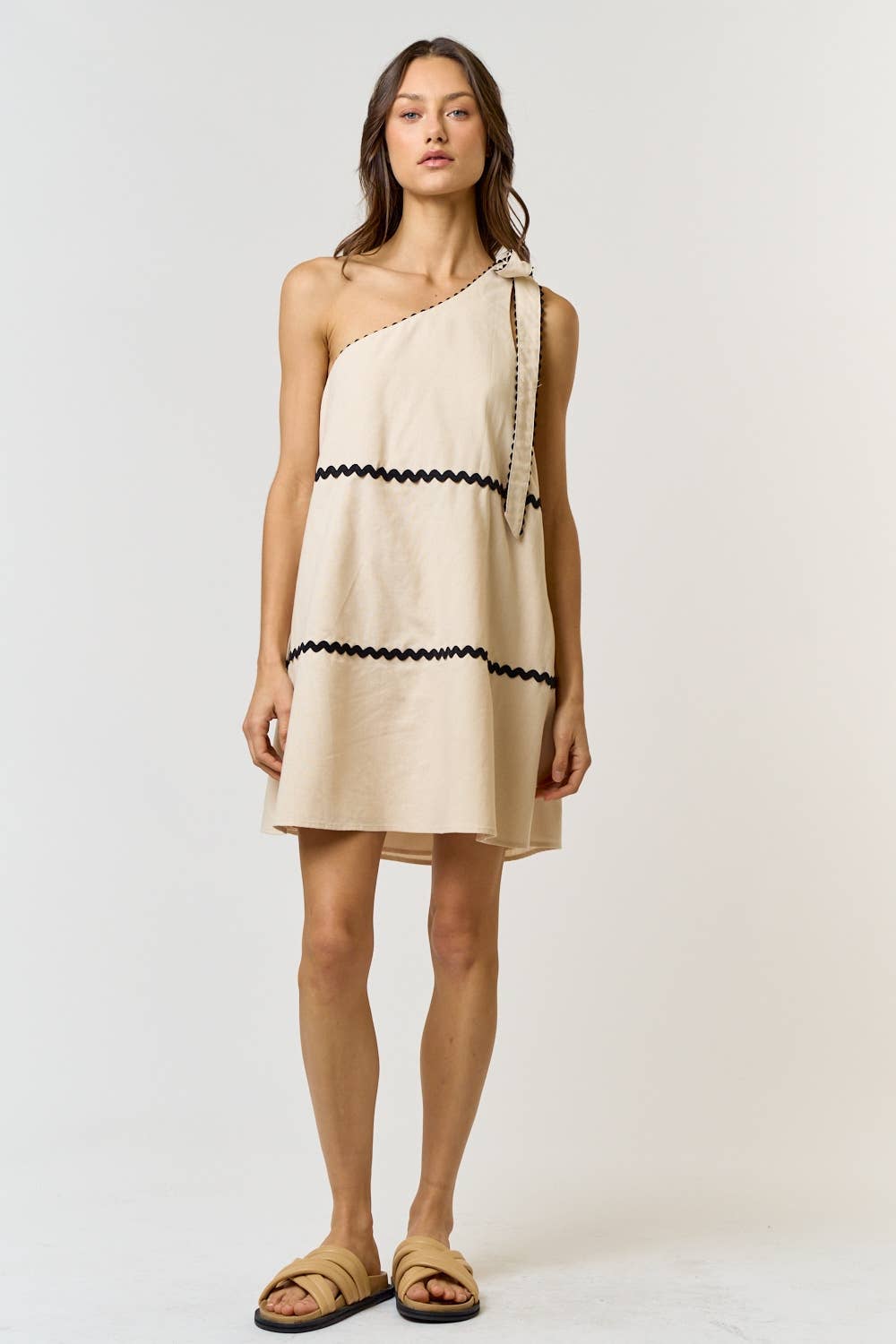 ILD4017 Linen Scalloped One Shoulder Shift Dress