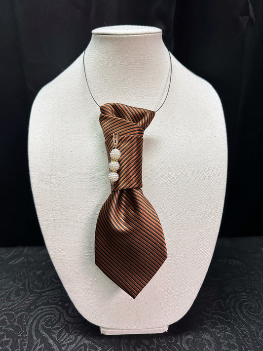 Charlie Shorty Tie Necklace