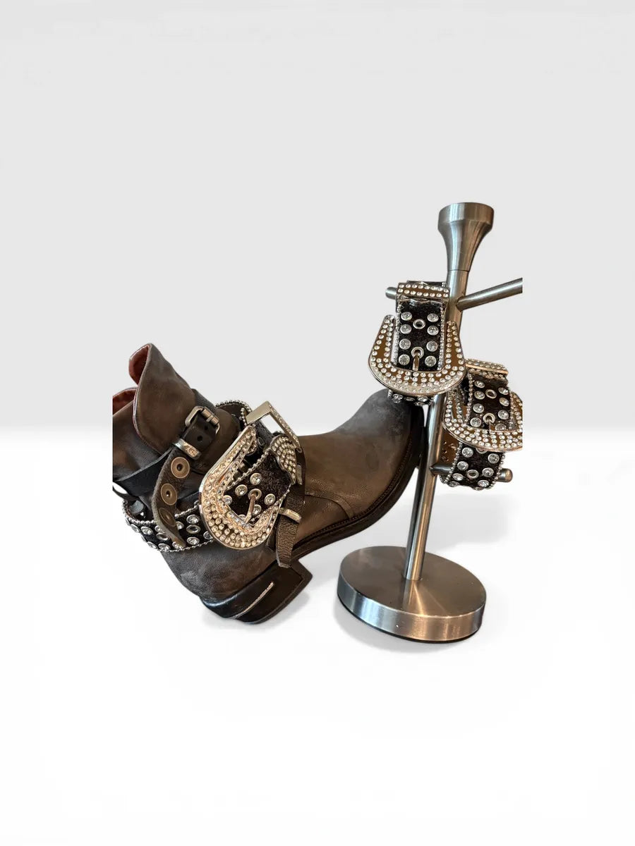 Gemini Spurs / Black / Silver /Bling Buckle / Boot Belts